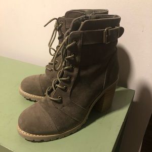 Hippie Laundry suede boots